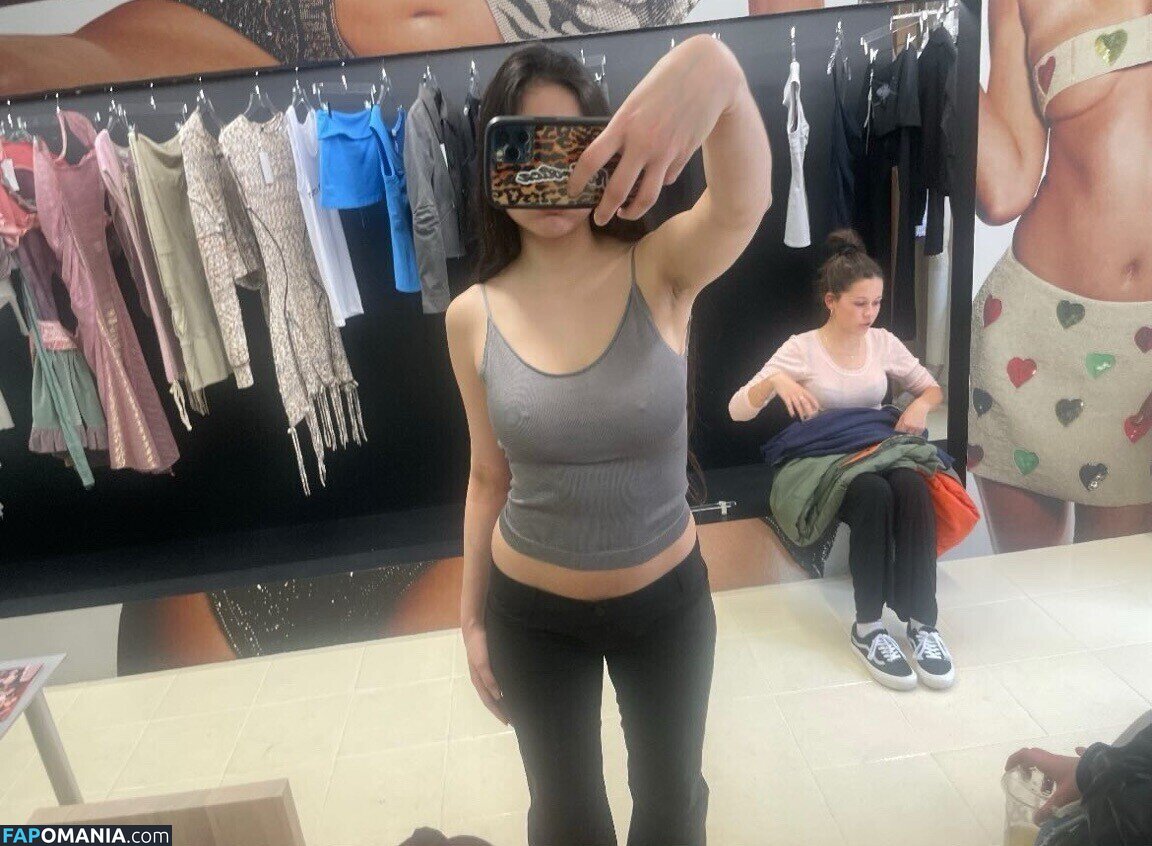 iluvmethemost / joselynalexandraaa Nude OnlyFans  Leaked Photo #13