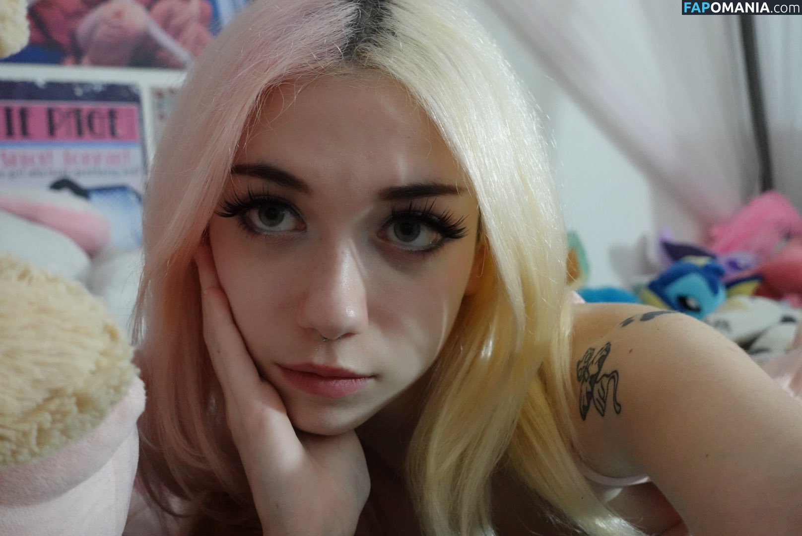 Iluvmeww / iluvmey Nude OnlyFans  Leaked Photo #44