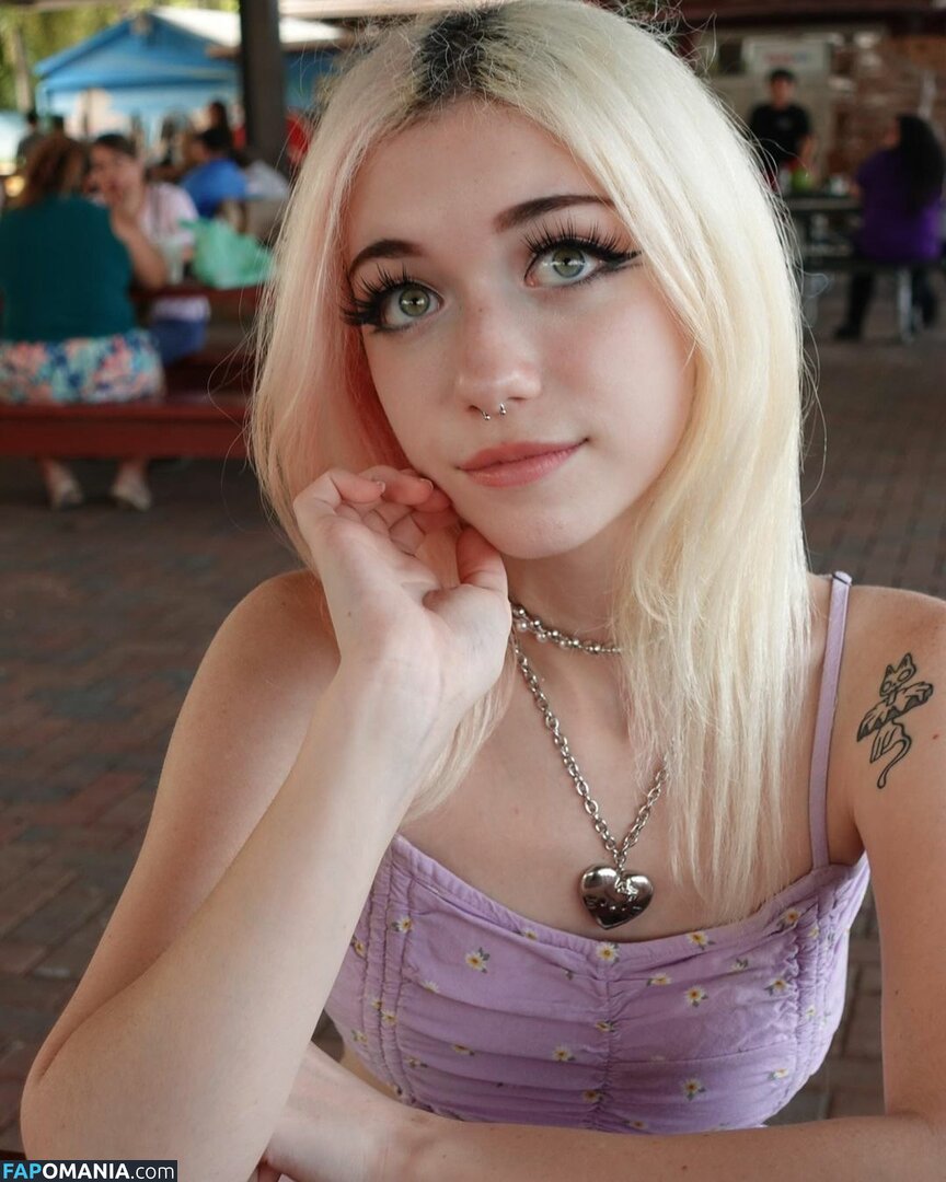 Iluvmeww / iluvmey Nude OnlyFans  Leaked Photo #138