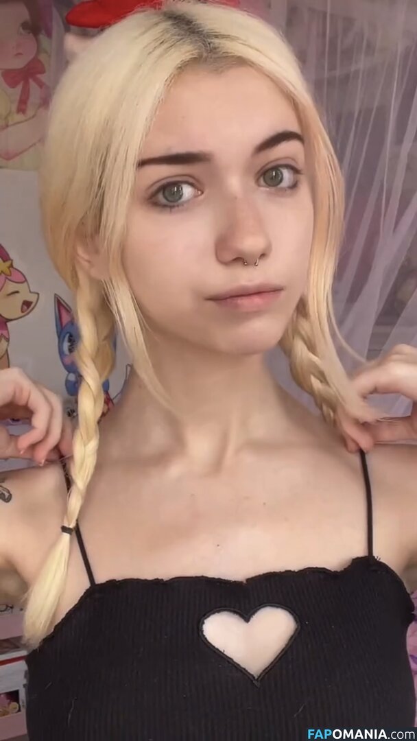 Iluvmeww / iluvmey Nude OnlyFans  Leaked Photo #171