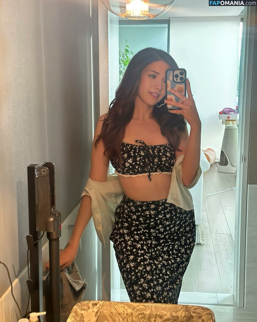 imane / imane... / pokimane Nude OnlyFans  Leaked Photo #7