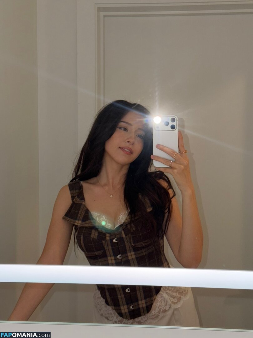 imane / imane... / pokimane Nude OnlyFans  Leaked Photo #22