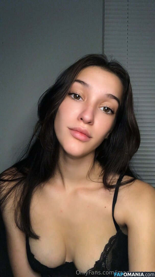 Imaprilmaexo Nude OnlyFans  Leaked Photo #197