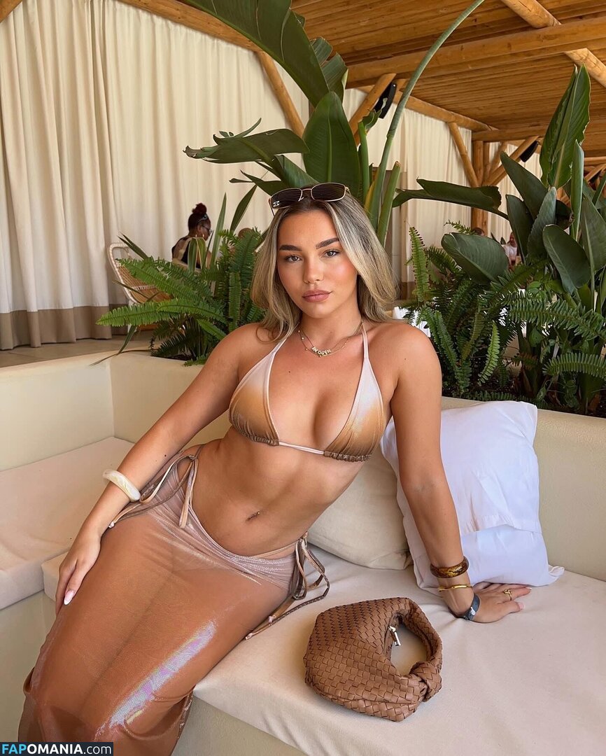 Imogen Cribb / https: / imogen.cribb Nude OnlyFans  Leaked Photo #3