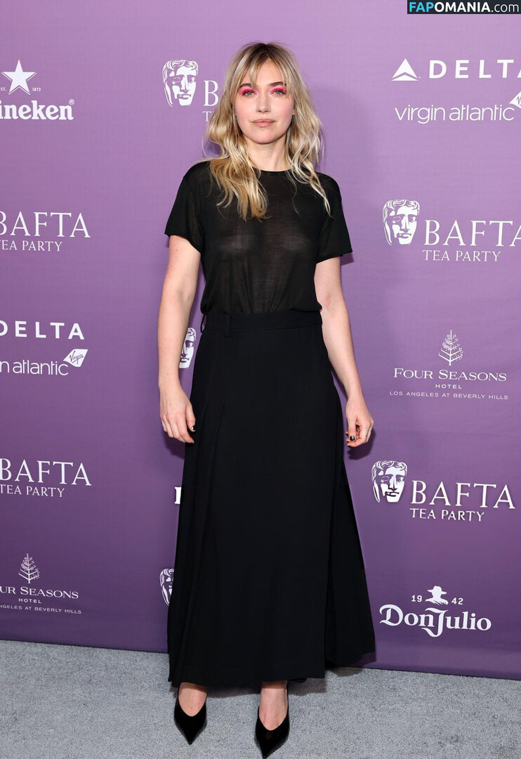 Imogen Poots / impoots Nude OnlyFans  Leaked Photo #10