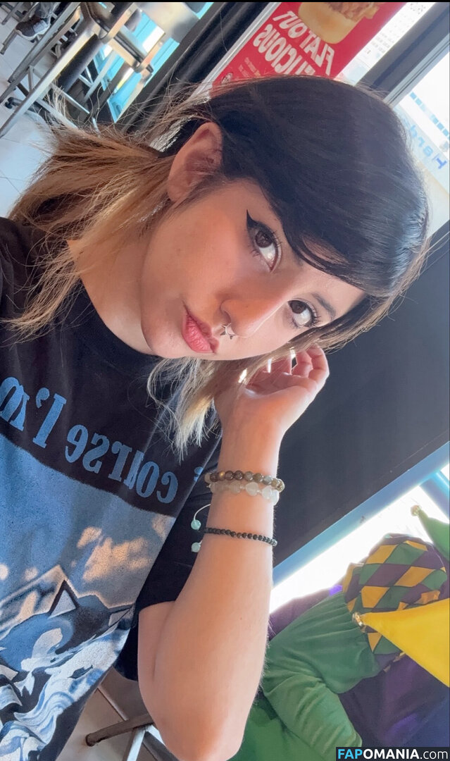 impossiblyeve Nude OnlyFans  Leaked Photo #15