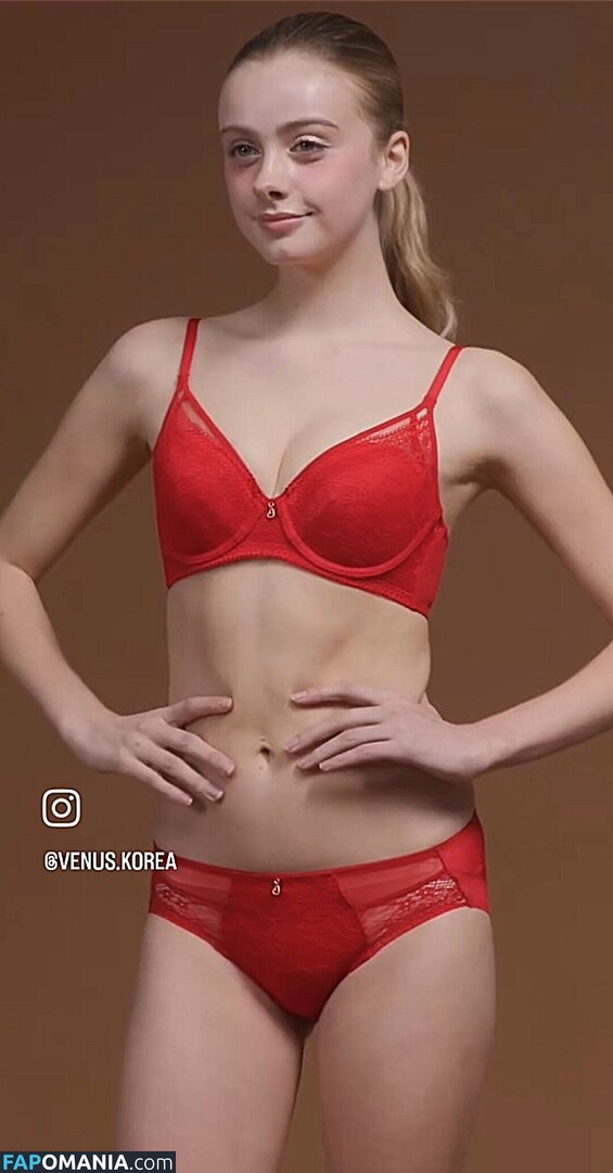 India Woollard / indiareynolds / indiawoollard Nude OnlyFans  Leaked Photo #20