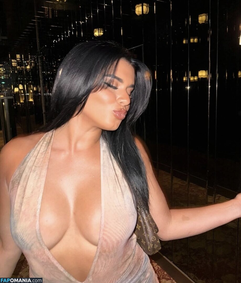 Ines Sberro / ines.sberro Nude OnlyFans  Leaked Photo #8