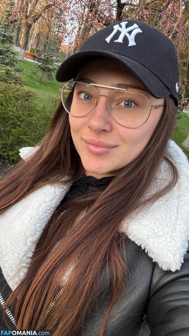 afinalove_model / inna_love69vip / innaluve Nude OnlyFans  Leaked Photo #184