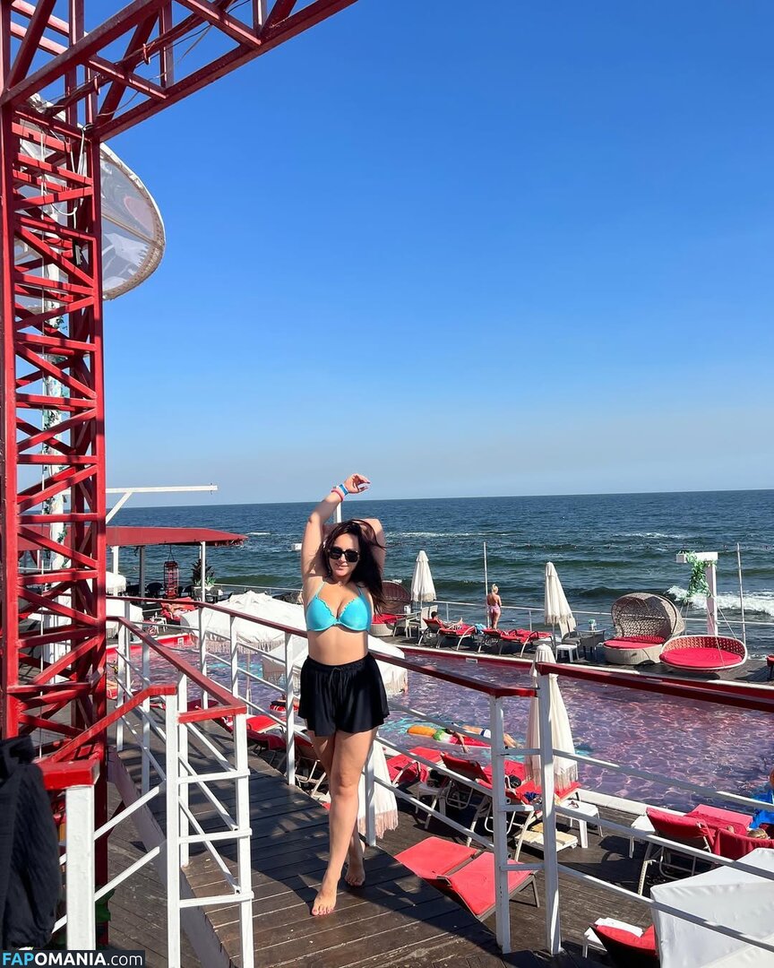 afinalove_model / inna_love69vip / innaluve Nude OnlyFans  Leaked Photo #223