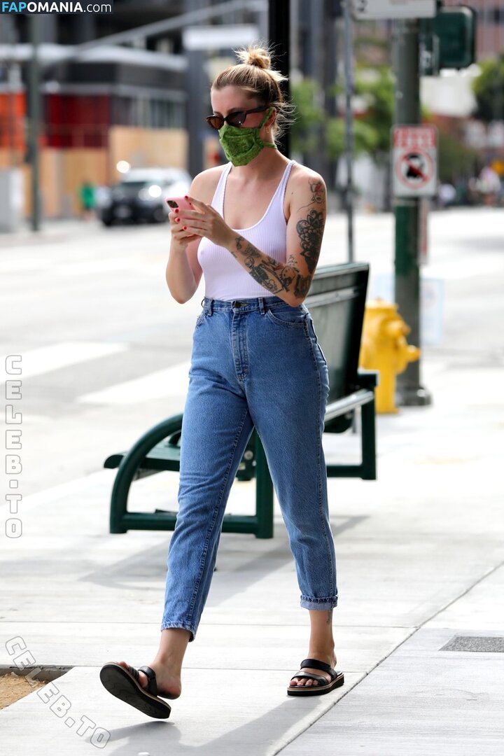 Ireland Baldwin / chloebaldwin... / irelandbasingerbaldwin / irelandirelandireland Nude OnlyFans  Leaked Photo #236