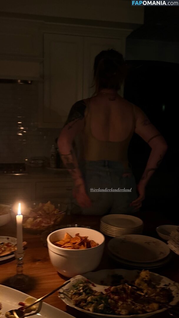 Ireland Baldwin / chloebaldwin... / irelandbasingerbaldwin / irelandirelandireland Nude OnlyFans  Leaked Photo #239