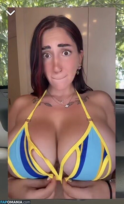 Andreea Irimescu / Iri_fit98 / fitnessiri9898 Nude OnlyFans  Leaked Photo #2
