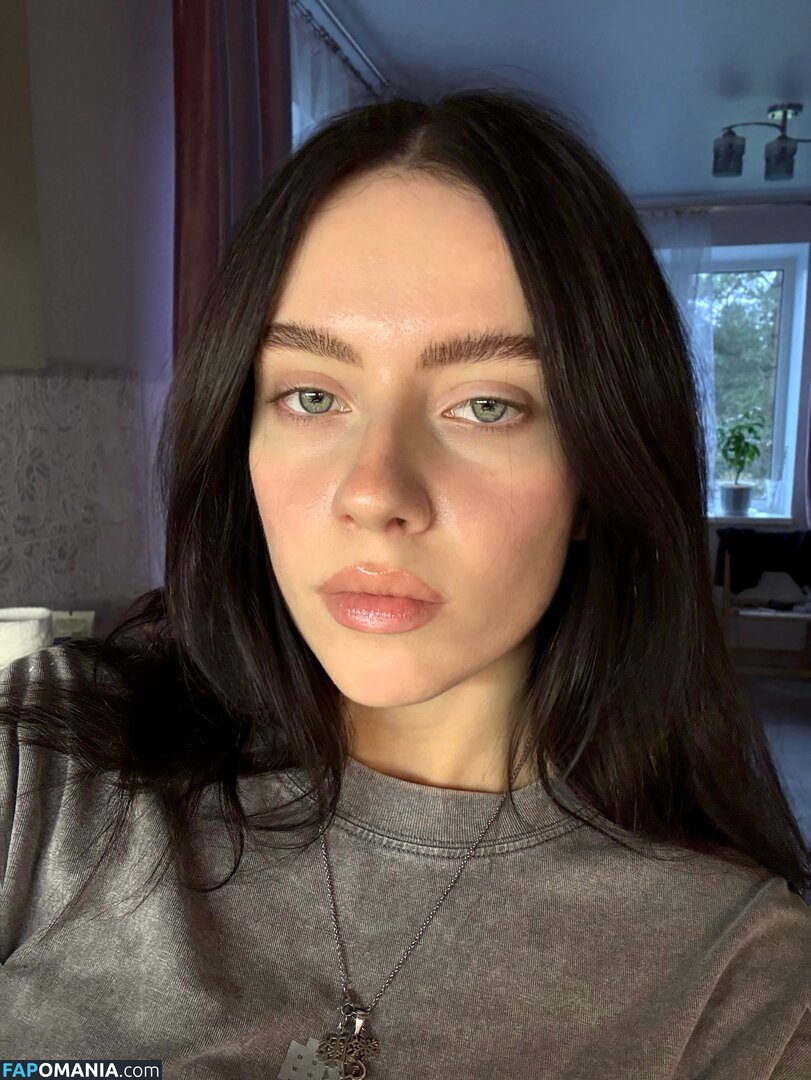 Irina Minkina / howeversnowy / rusian Billie eilish Nude OnlyFans  Leaked Photo #3