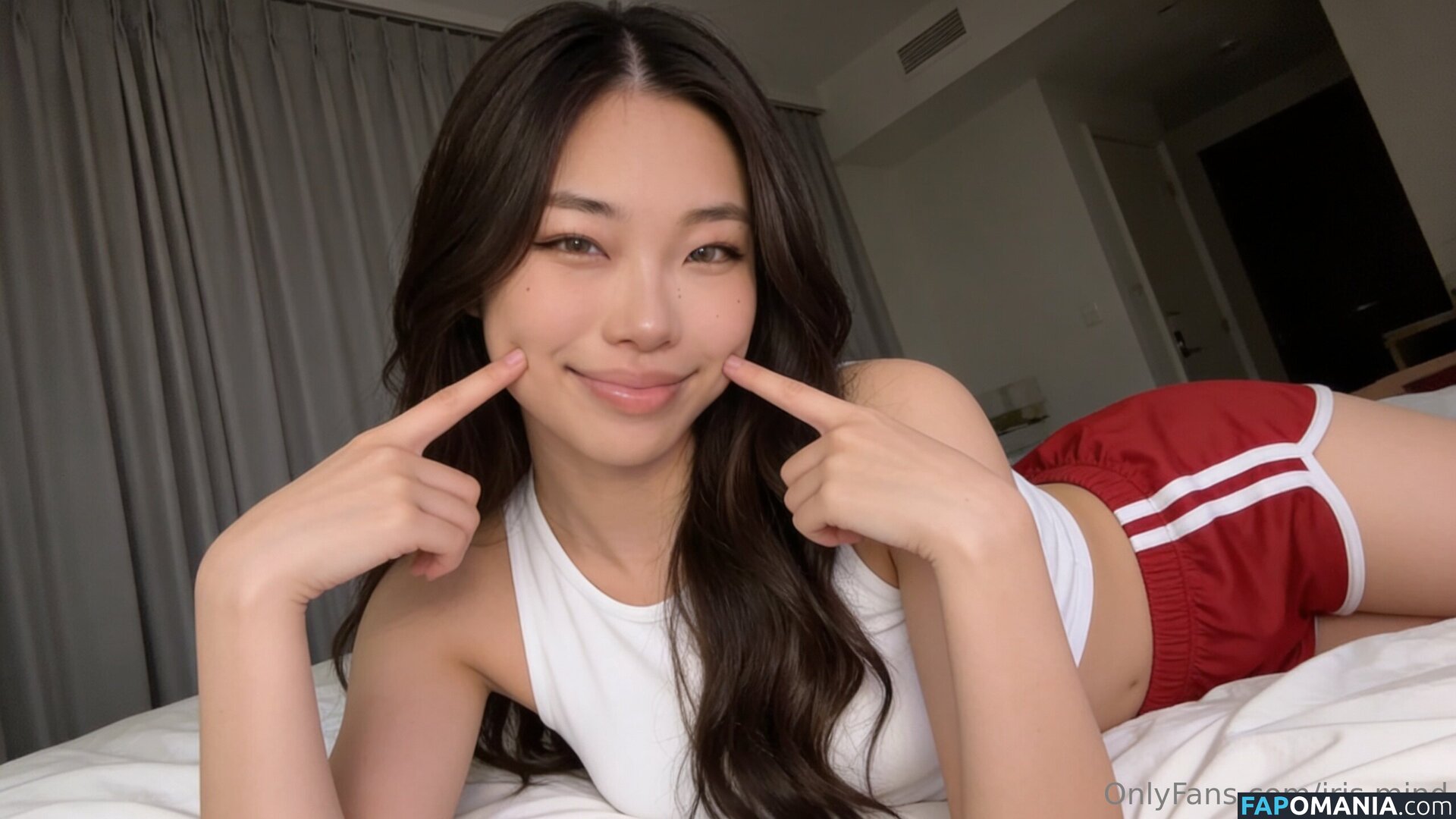 iris.mind / irismindmedia Nude OnlyFans  Leaked Photo #1