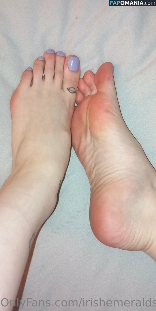 irishemeraldsfeet / therealdesertgypsy Nude OnlyFans  Leaked Photo #11