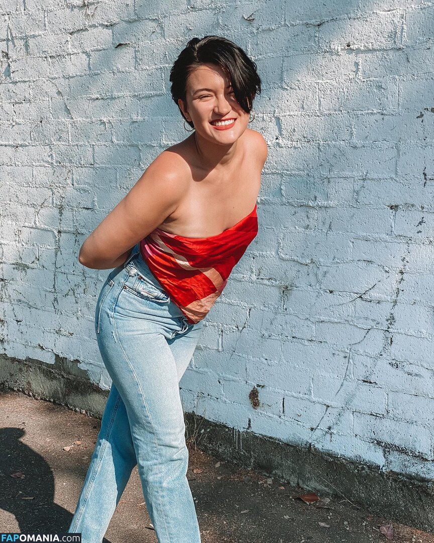 Isa Briones / isacamillebriones Nude OnlyFans  Leaked Photo #3