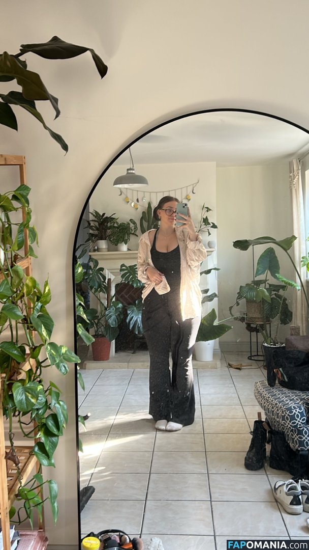 Isabella Dorta / isabelladortapoetry444 Nude OnlyFans  Leaked Photo #24