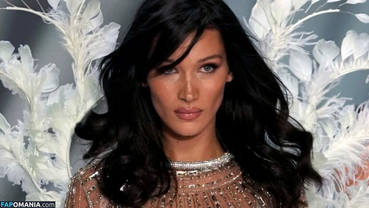 Isabella Hadid Nude OnlyFans  Leaked Photo #1