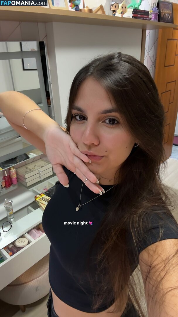 Isabelle Cunha / isabelle__cunha Nude OnlyFans  Leaked Photo #2