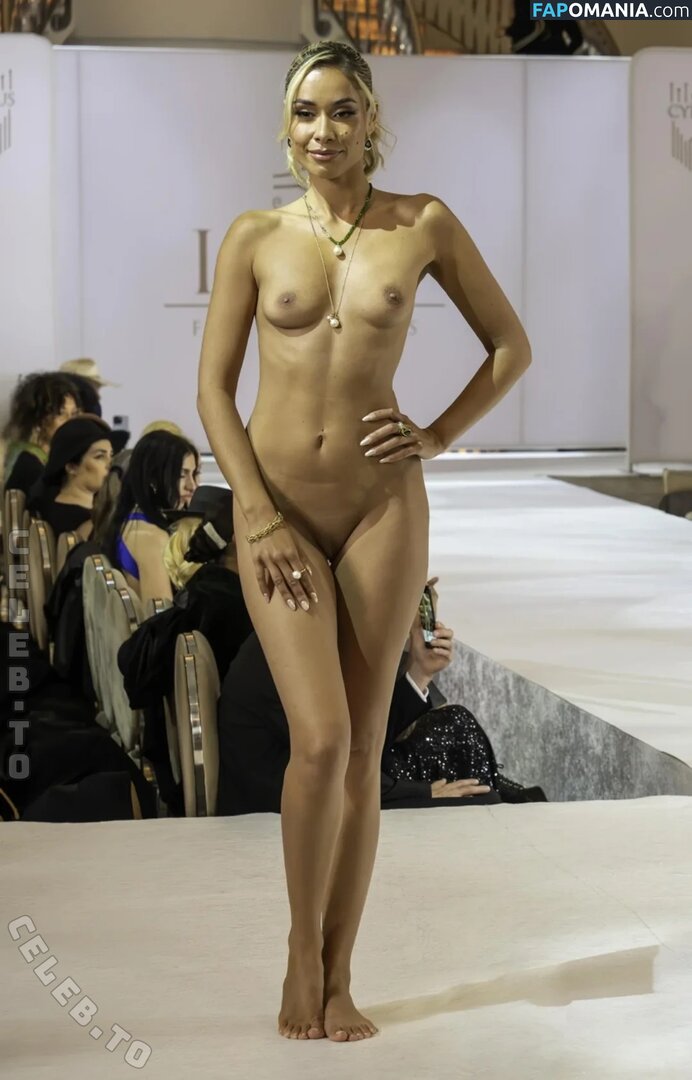 Isis Fashion Award / isisfashionawards Nude OnlyFans  Leaked Photo #7