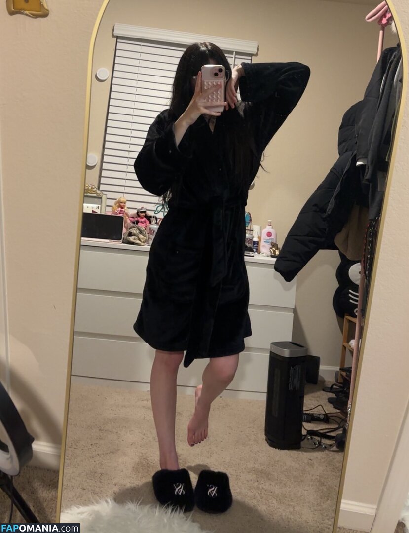 isizzly / sizzlymizzly Nude OnlyFans  Leaked Photo #15