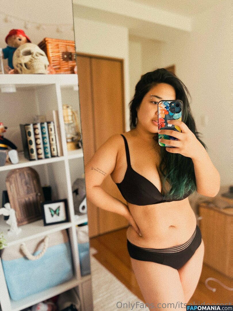 akidearest / itsakidearest Nude OnlyFans  Leaked Photo #50