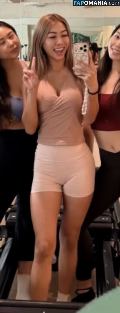 Itsjenniboop / Itsjenningu Nude OnlyFans  Leaked Photo #4