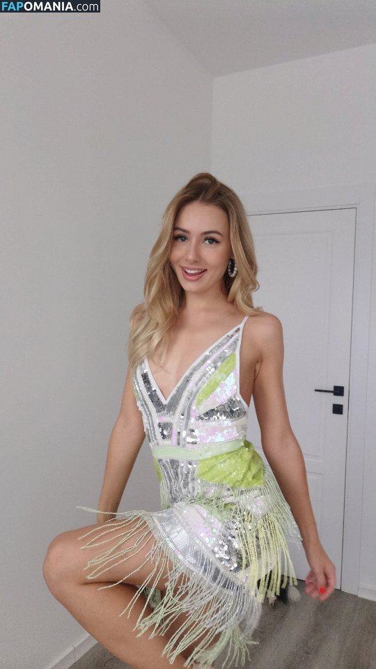 itsSky / itsSkyLOL Nude OnlyFans  Leaked Photo #4