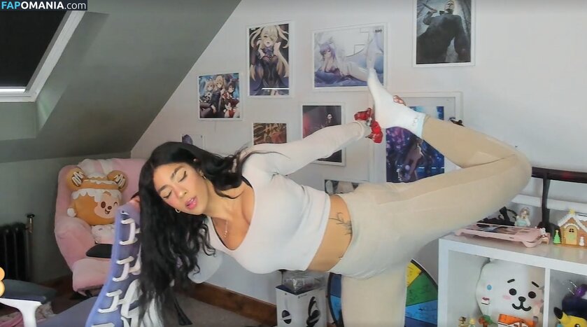 Itssunpi Nude OnlyFans  Leaked Photo #10