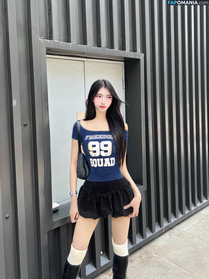 itsmeyuna01 / itstrawberrii / theestrawberry_ Nude OnlyFans  Leaked Photo #1