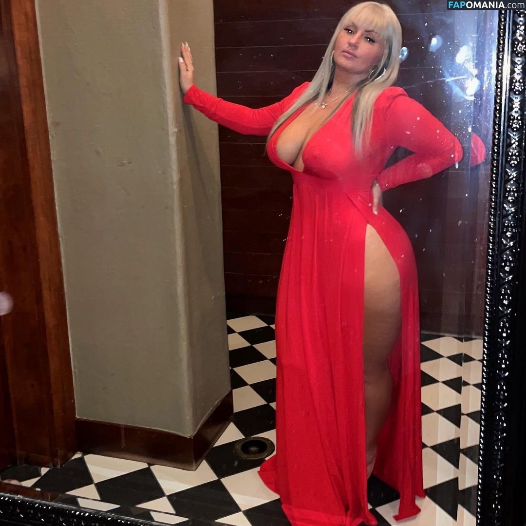 Ivory / Ivoryyyyy / IvoryyyyyCakes / officialivory Nude OnlyFans  Leaked Photo #2