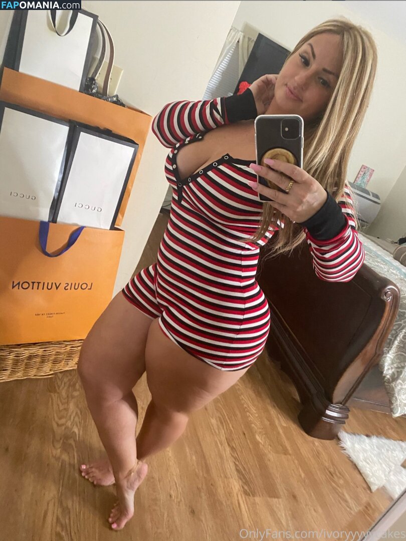 Ivoryyyyy / ivorysoles Nude OnlyFans  Leaked Photo #36