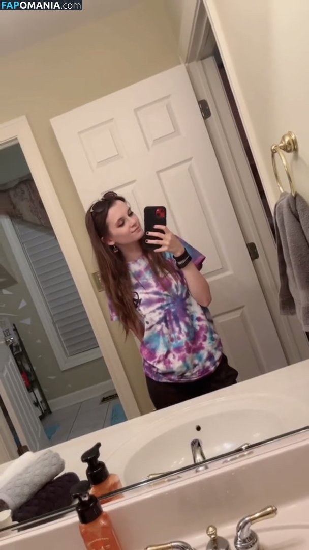 Izassassin Nude OnlyFans  Leaked Photo #48