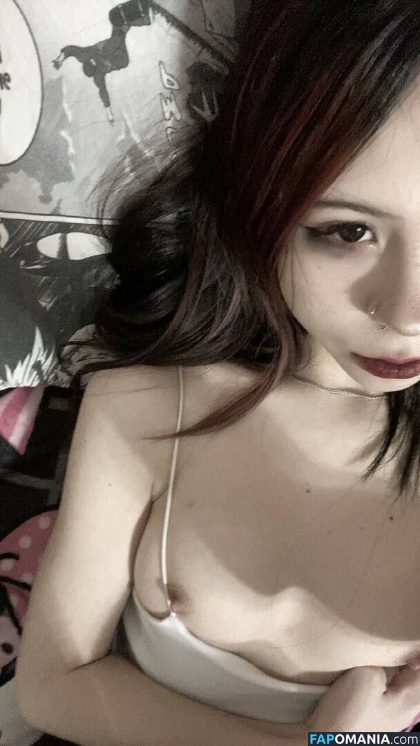 Izolyator Natsuki Nude OnlyFans  Leaked Photo #6