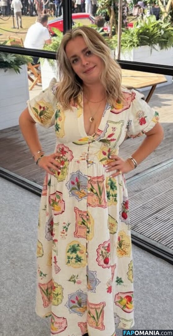 Izzy Hammond Nude OnlyFans  Leaked Photo #1