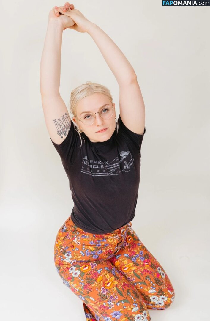 Izzy Roland Nude OnlyFans  Leaked Photo #1