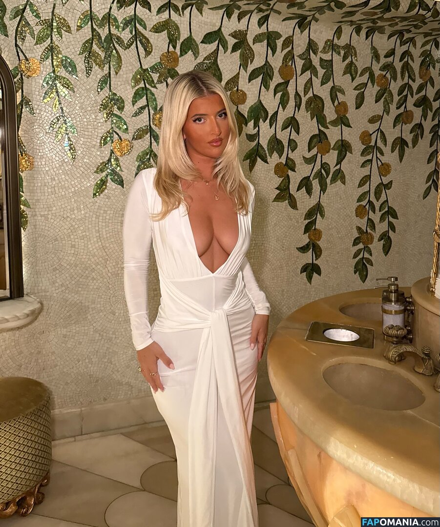 Isabel Taffs / IzzyTaffs / isabel_taffs / isabeltaffs Nude OnlyFans  Leaked Photo #4
