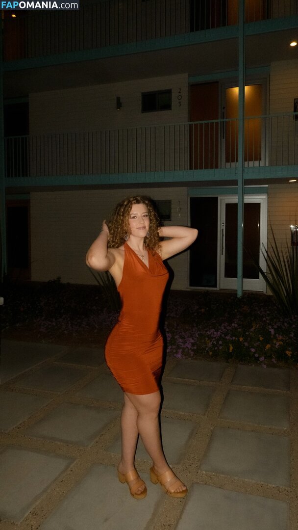 Jacindatravels_ / peachycaro Nude OnlyFans  Leaked Photo #38