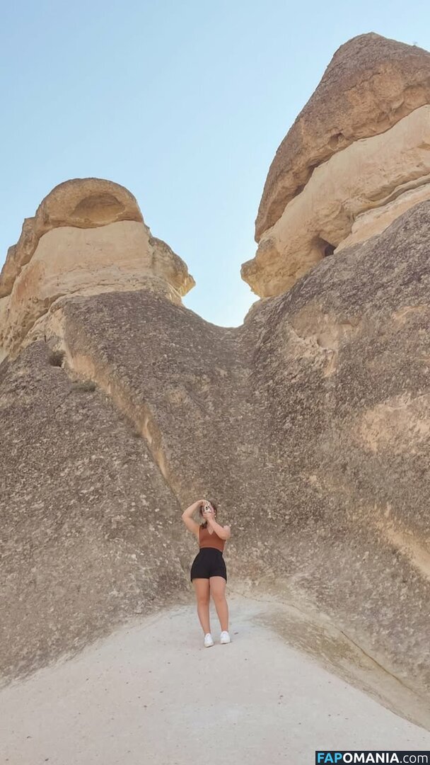 Jacindatravels_ / peachycaro Nude OnlyFans  Leaked Photo #65