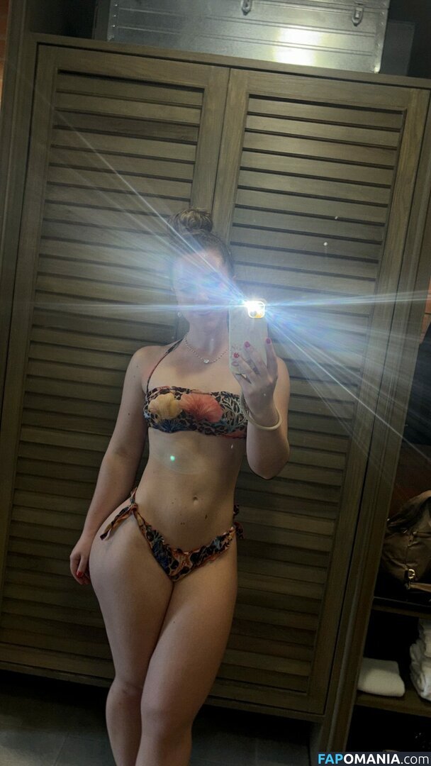 Jacindatravels_ / peachycaro Nude OnlyFans  Leaked Photo #125
