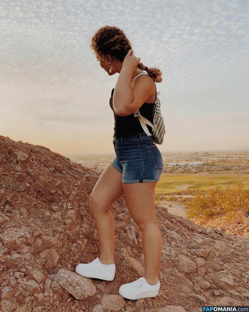 Jacindatravels_ / peachycaro Nude OnlyFans  Leaked Photo #146