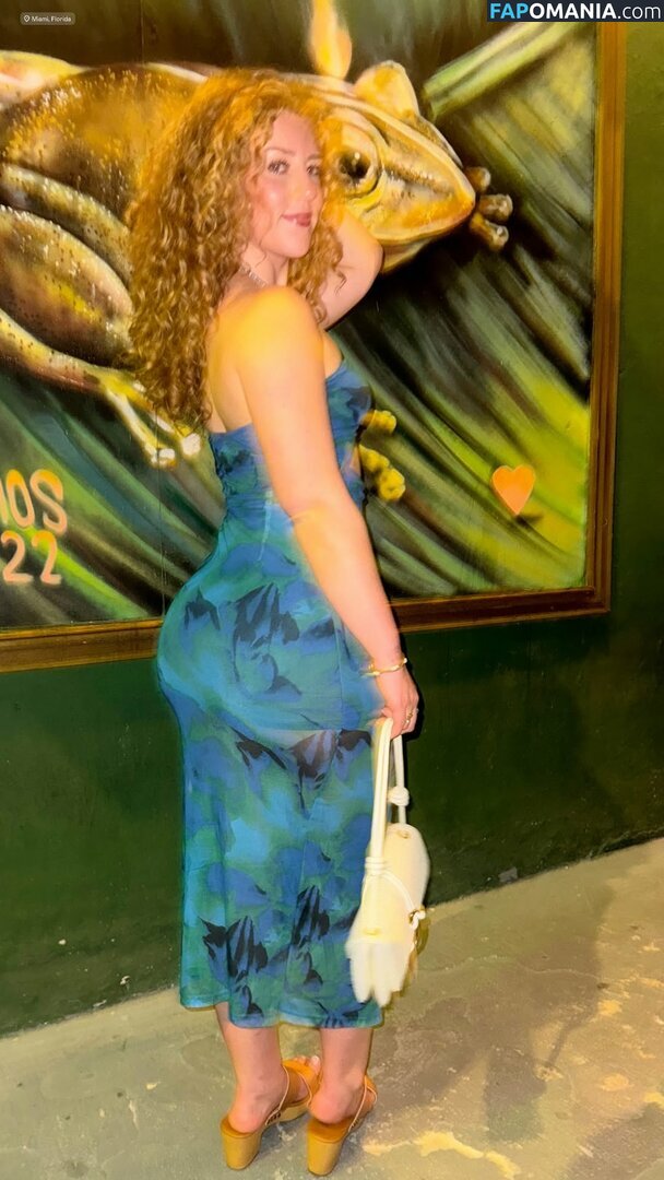 Jacindatravels_ / peachycaro Nude OnlyFans  Leaked Photo #160