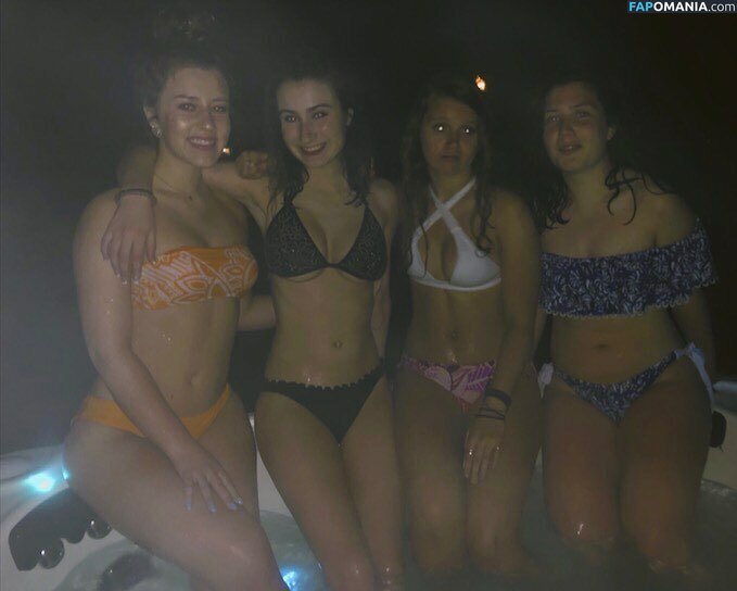 Jacindatravels_ / peachycaro Nude OnlyFans  Leaked Photo #194