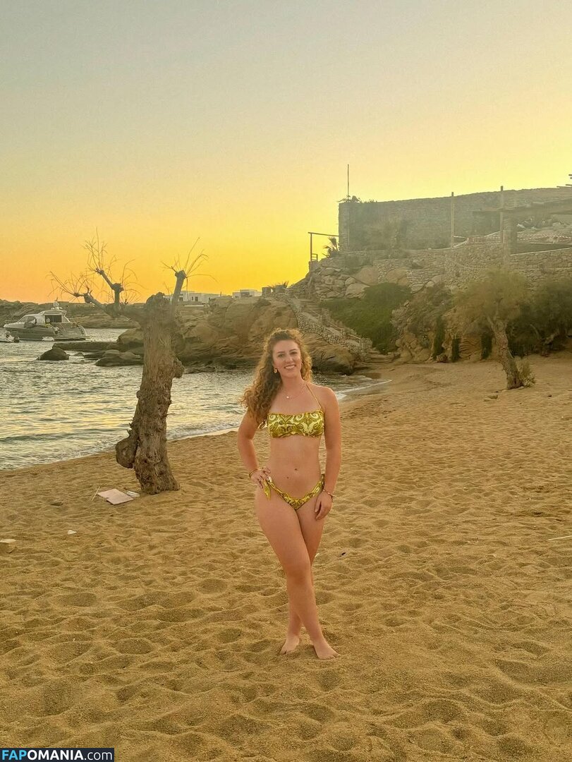 Jacindatravels_ / peachycaro Nude OnlyFans  Leaked Photo #198