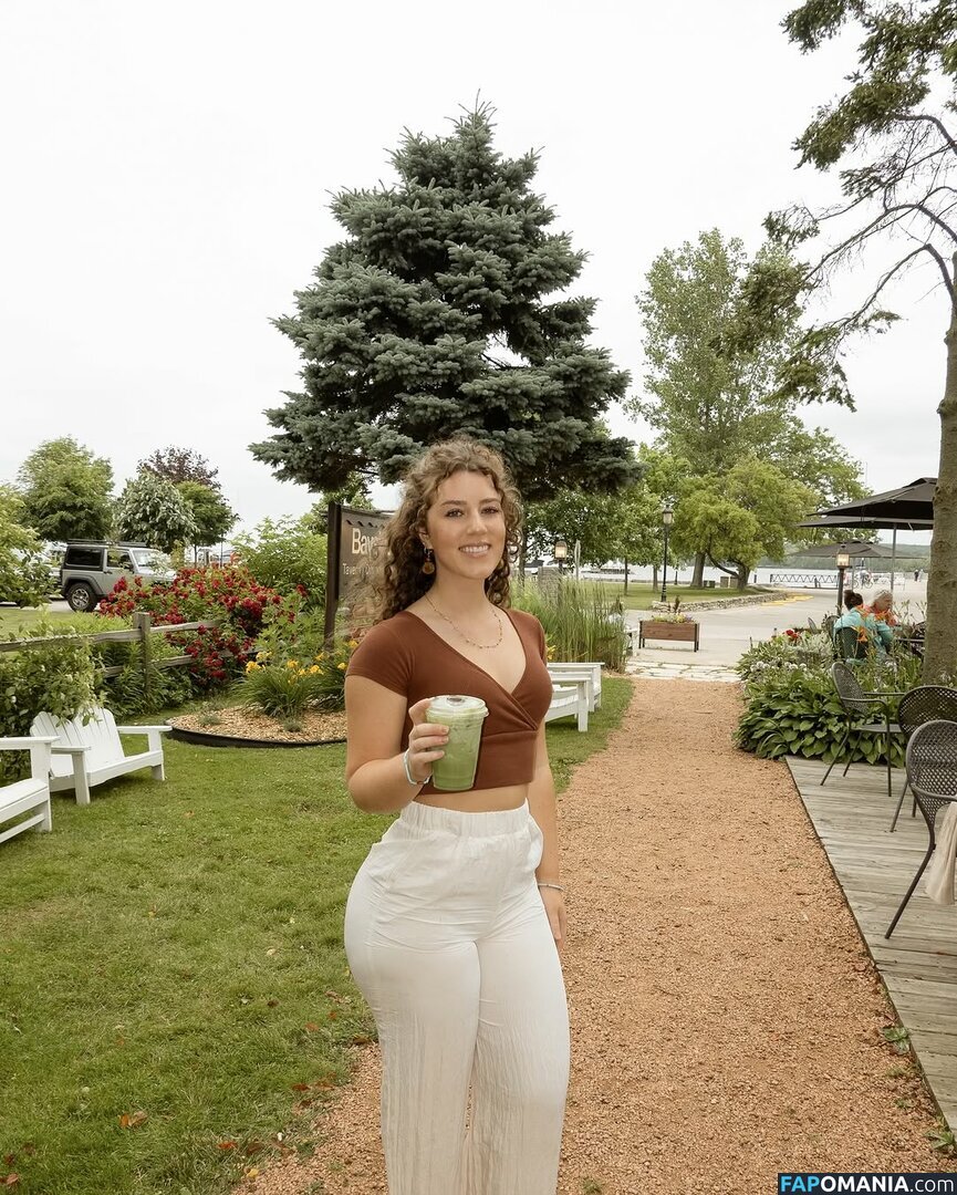 Jacindatravels_ / peachycaro Nude OnlyFans  Leaked Photo #213