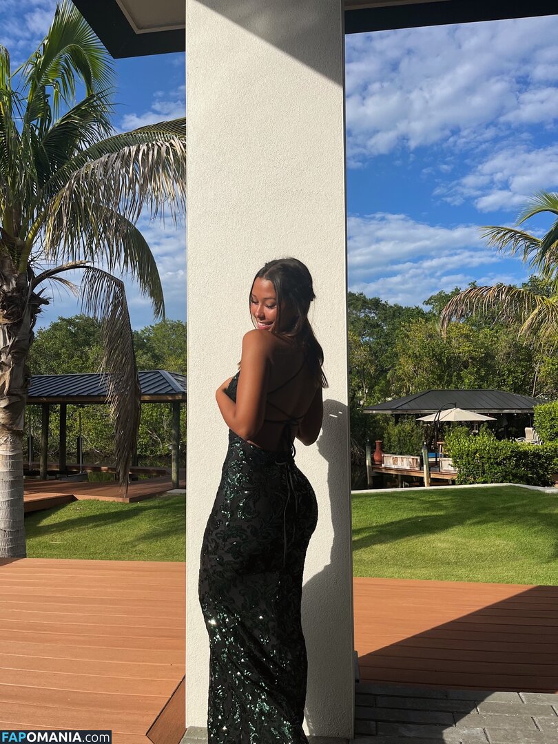 Jailyn Como / jailyncomo / jailyneojeda Nude OnlyFans  Leaked Photo #12