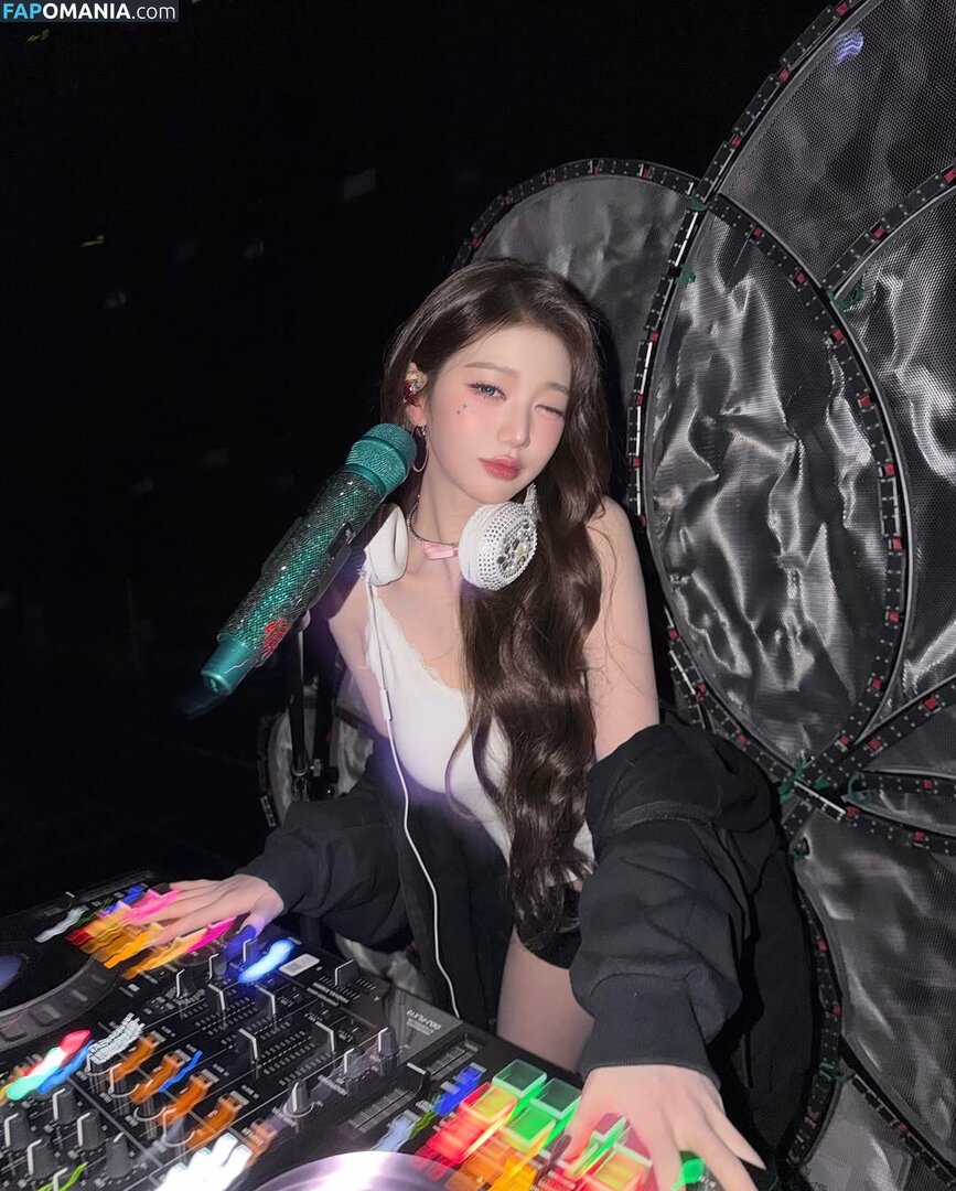 Jang Won-young / for_everyoung10 / 장원영 WONYOUNG Nude OnlyFans  Leaked Photo #151