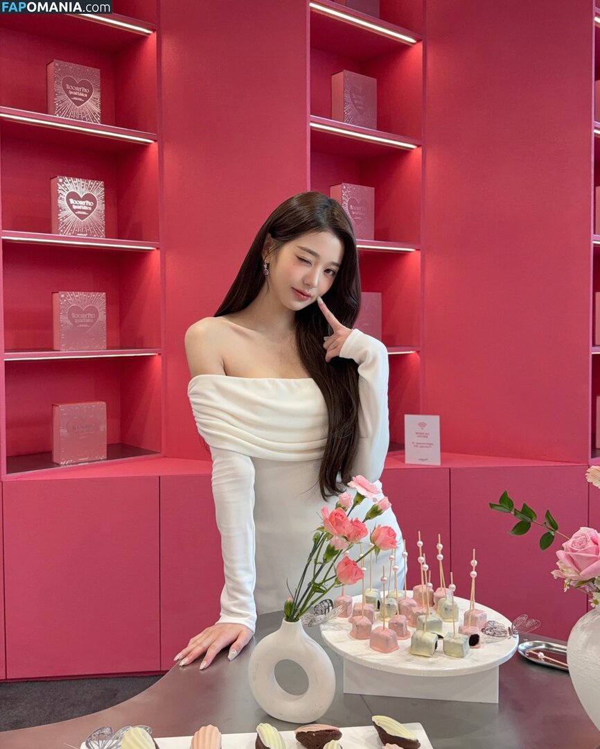 Jang Won-young / for_everyoung10 / 장원영 WONYOUNG Nude OnlyFans  Leaked Photo #171