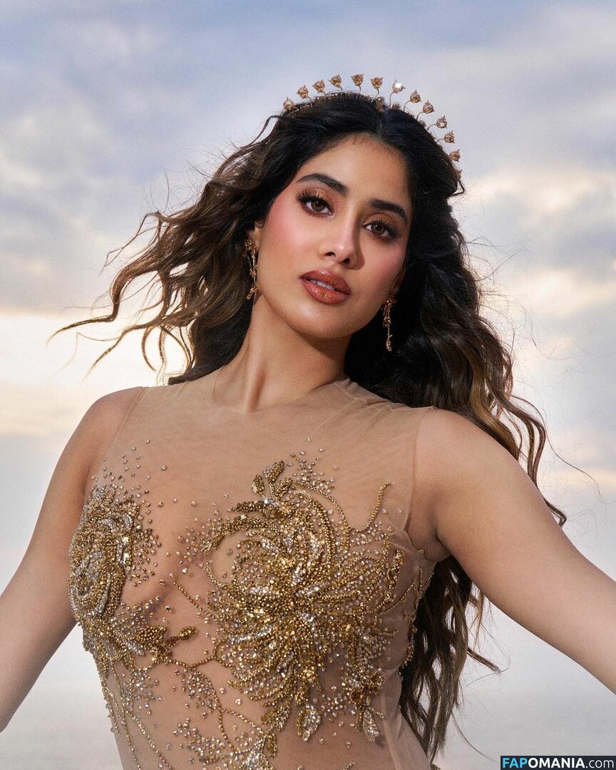 Janhvi Kapoor / janhvikapoor Nude OnlyFans  Leaked Photo #77